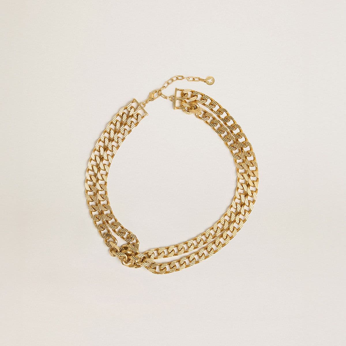 gold-necklace