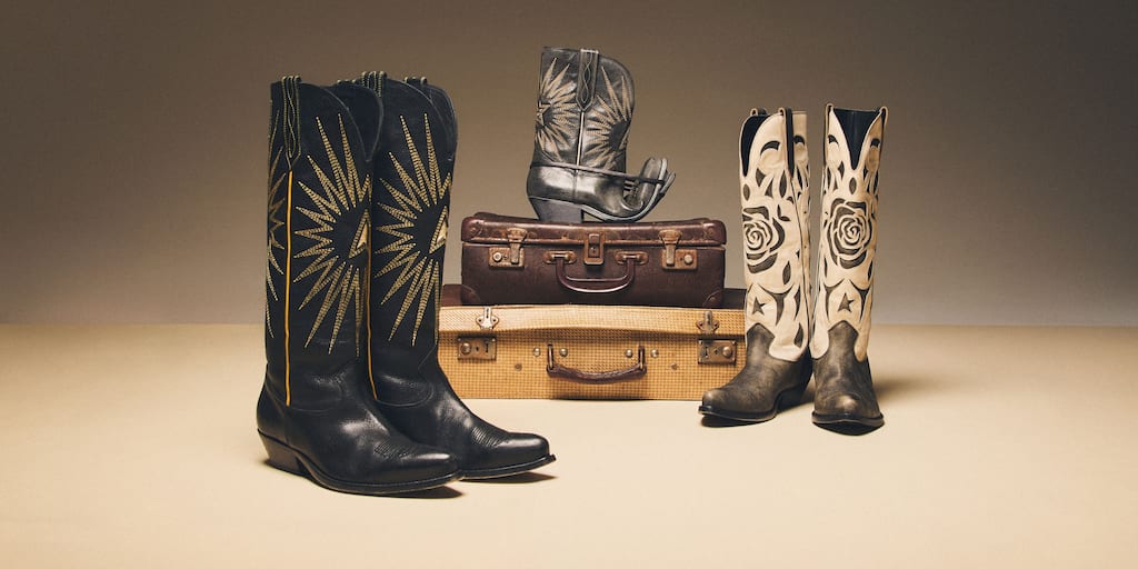 female-model-wearing-a-brown-leather-loafer